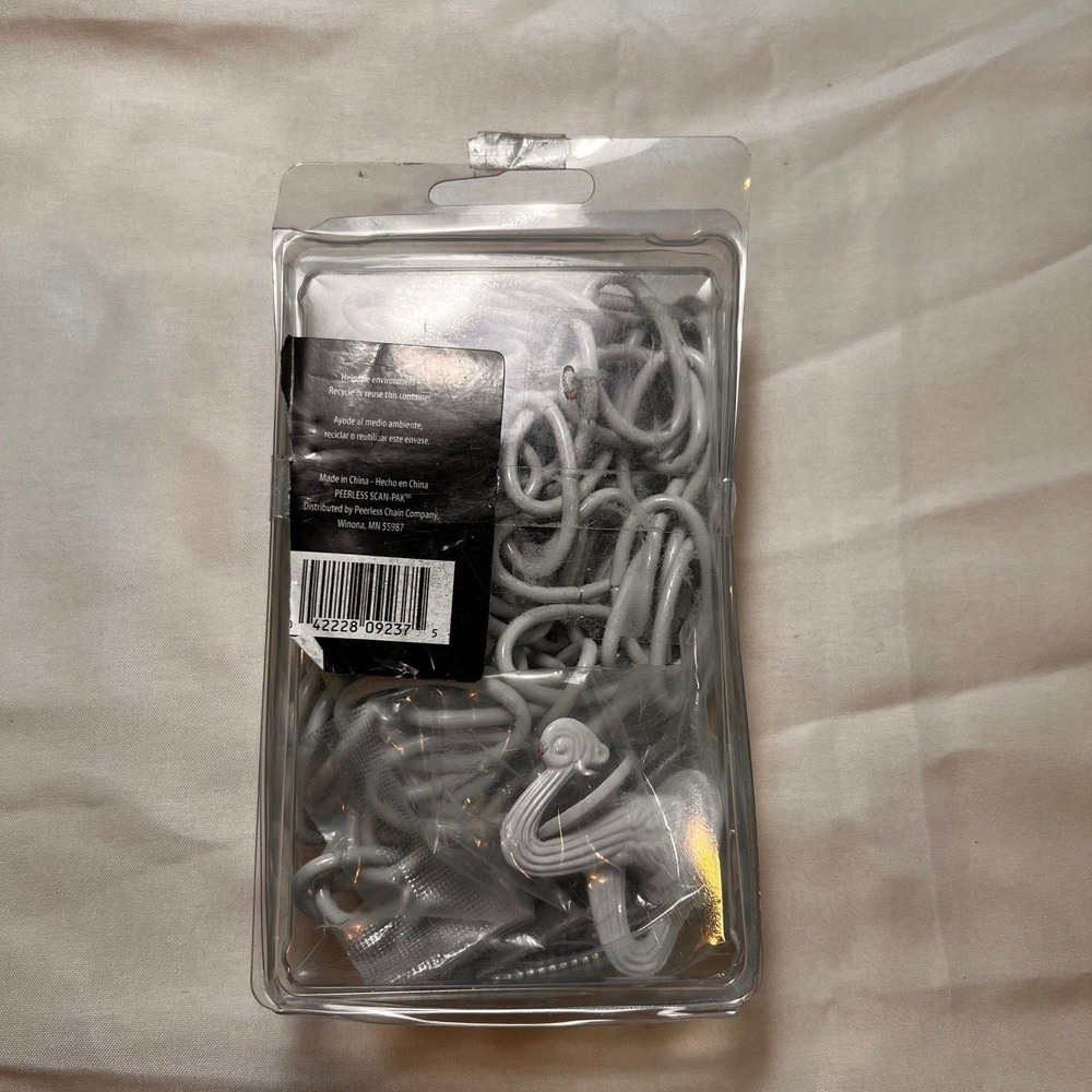 Heavy Duty Hanging Chain Kit with Connection Locks & Swag Ceiling Hooks White